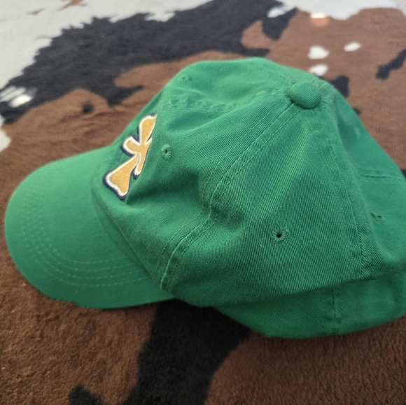 Notre Dame Green Shamrock hat - Picture 3 of 7